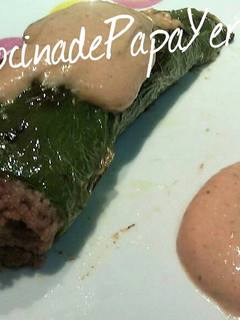 Una foto de Pimientos Rellenos con Salsa Mozarabe