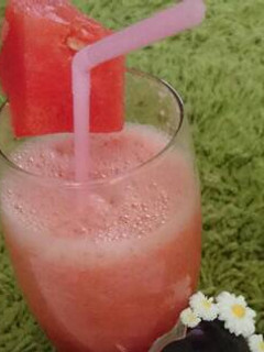 Dinnyés smoothie recept fotója