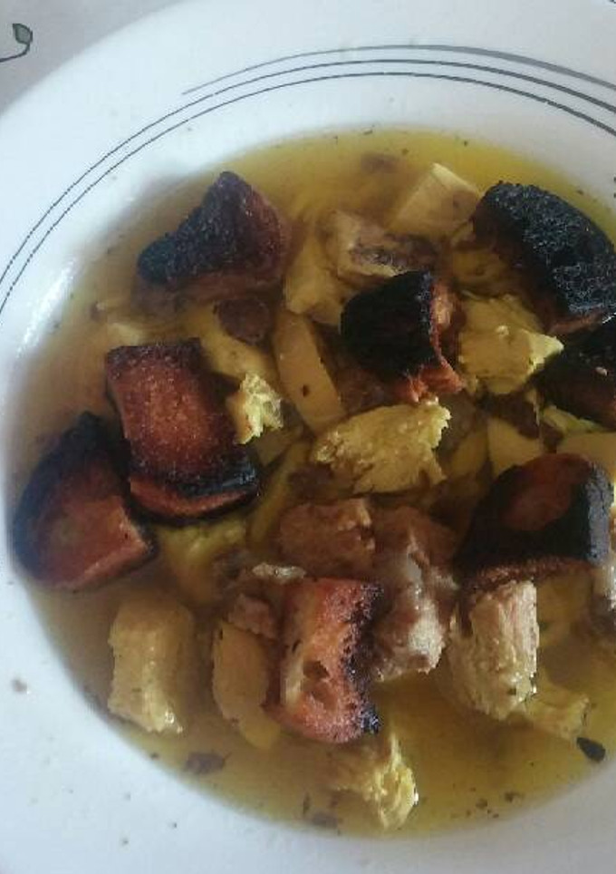Una foto de 521. Sopa de pan frito