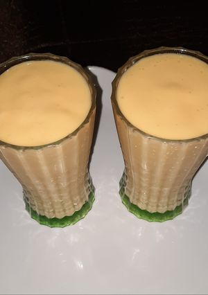 A picture of Mango milk shake.