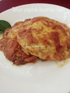 Foto resep Telur ceplok bumbu bali #15