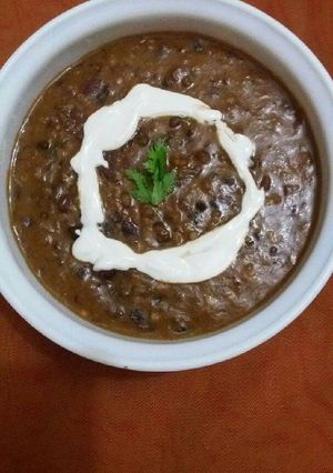 A picture of Dal makhni.