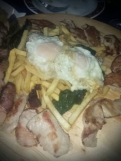 Una foto de Tabla de carnes