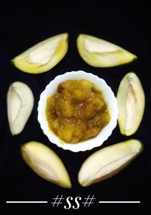 A picture of Raw Mango curry.