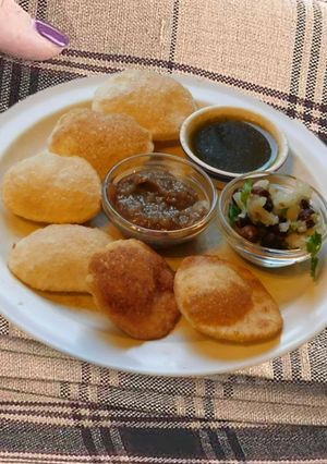 A picture of Pani Puri.