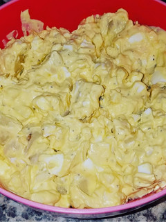 A picture of GG's Potato Salad.