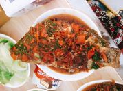 A picture of cá mè chiên