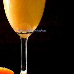 A picture of Carrot milkshake (sunrise milkshake).
