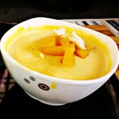 A picture of Mango ice-cream.