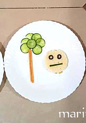 A picture of Alo keema veg sandwich.