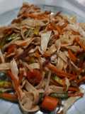 Wok de Verduras salteadas con fideos caseros