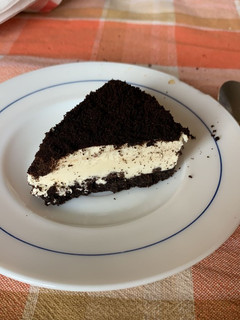 Una foto de Tarta de queso con galletas oreos