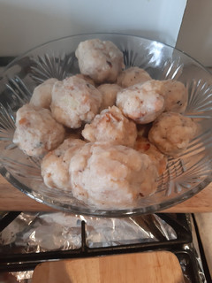 Krumplis zsemlegombóc recept fotója