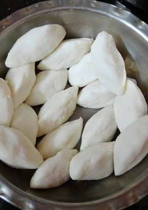 ভাঁপা পিঠা (bhaapa pitha recipe in Bengali) রেসিপির প্রধান ছবি