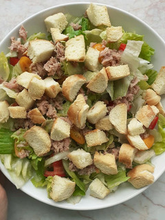 Tonhal saláta recept fotója