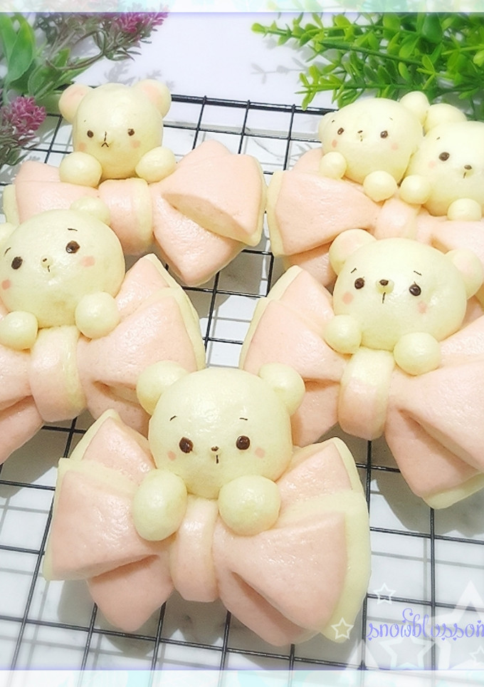 Foto resep Bakpao / Bao Zi (Bow Character)