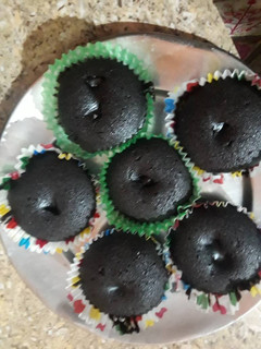 चोको लावा केक (Choco lava cake recipe in hindi) रेसिपी मुख्य फोटो