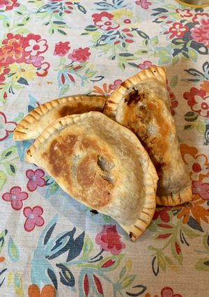 Una foto de Empanadas saladas (distintas)