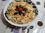 Una foto de ensalada de repollo con mayonesa