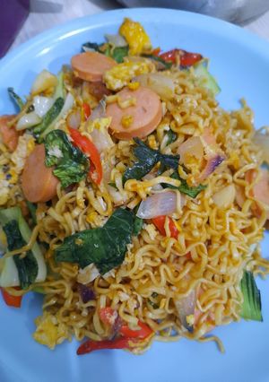 Foto resep Mie goreng kuning sosis