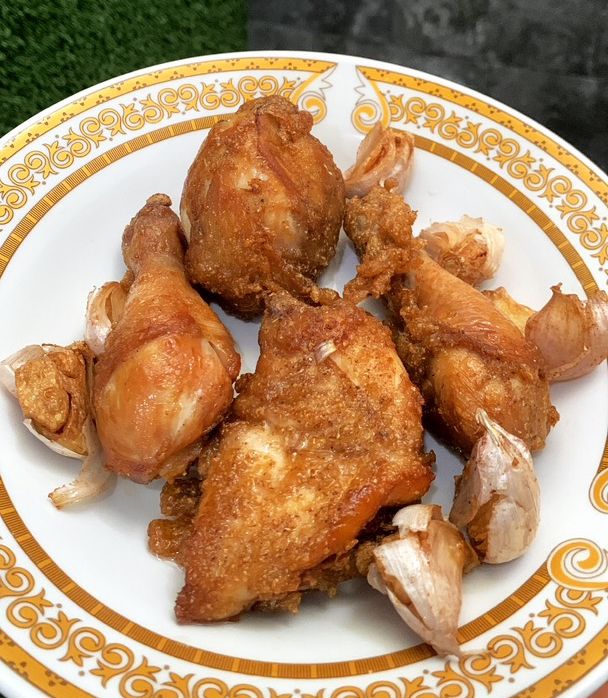 Foto resep Ayam Goreng Bawang Putih
