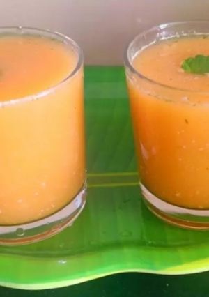 A picture of Muskmelon juice.