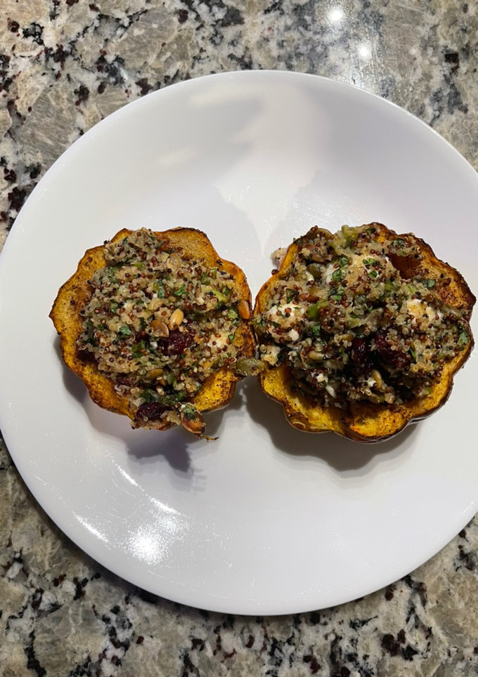 A picture of Stuffed Acorn Squash.