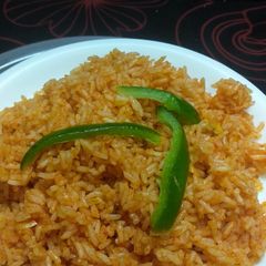A picture of Garlic saucy red rice.