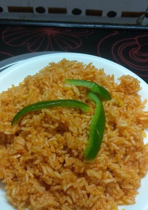 A picture of Garlic saucy red rice.