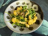 Stir-fried Pea Shoots and Eggs