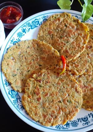 A picture of Koki (Sindhi Special Breakfast).