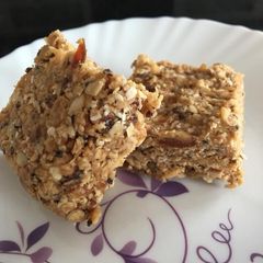 A picture of Granola bar.