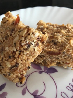 A picture of Granola bar.
