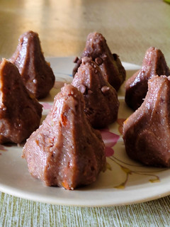 A picture of Chocolate Modak.