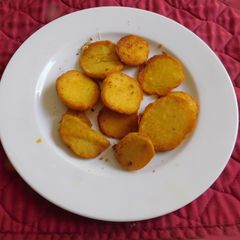 A picture of Aromatic flavorful tasty Taro chips.