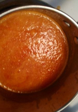 A picture of Tomato Saar.