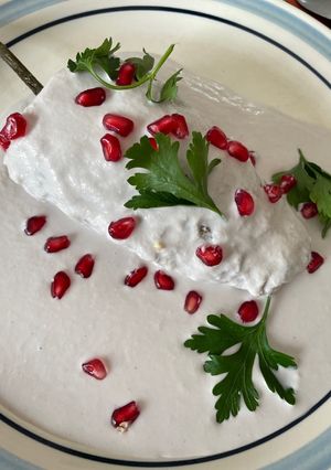 Una foto de Chiles en Nogada