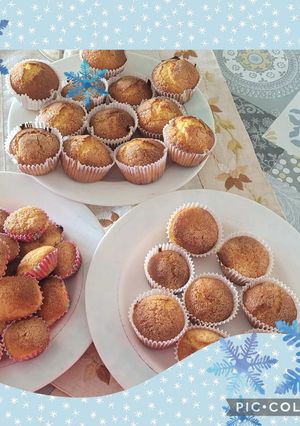 Una foto de Magdalenas de Naranja en thermomix,en un plis plas,las medidas se hacen con el vaso de yogurt vacío