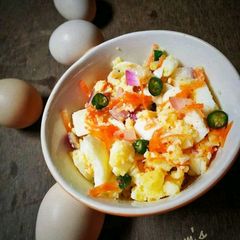 A picture of Boiled egg Salad.