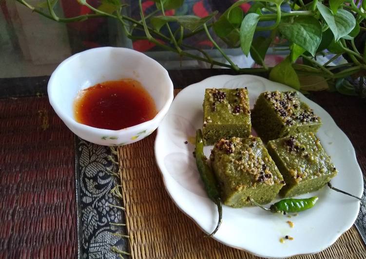 Moringa powder dhokla