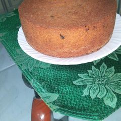 Simple vanilla cake A picture of Simple vanilla cake.
