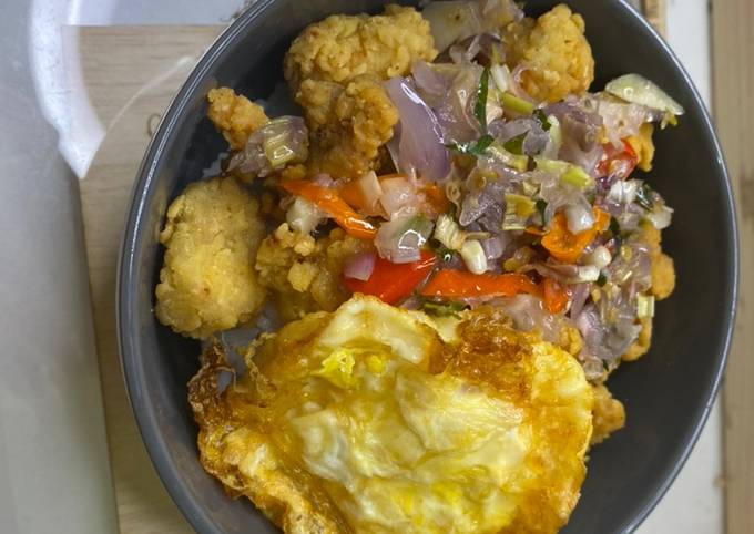 Cara membuat Rice Bowl ayam popcorn sambal matah Cara membuat Rice Bowl ayam popcorn sambal matah