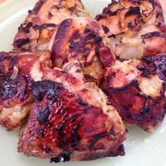 A picture of Garlic Ginger Chicken Thighs.