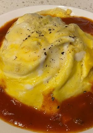 A picture of Tornado Omelet Rice.