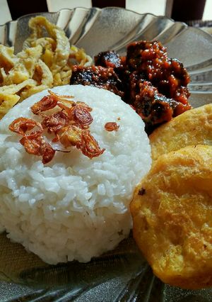 Foto resep Nasi uduk magic com