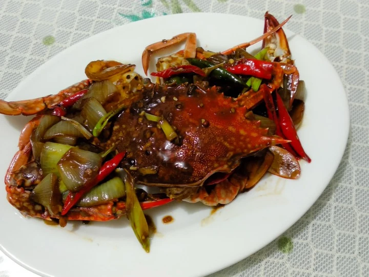 Langkah Mudah untuk Membikin Resep Kepiting saus lada hitam yang Lezat Sekali Anti Ribet, Bisa Manjain Lidah