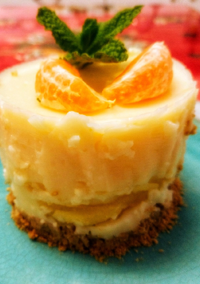 Una foto de Pastel de mandarina con galletas
