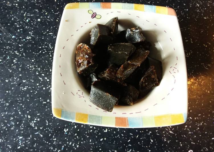 Recipe of Perfect Treacle Toffee (Plot toffee)