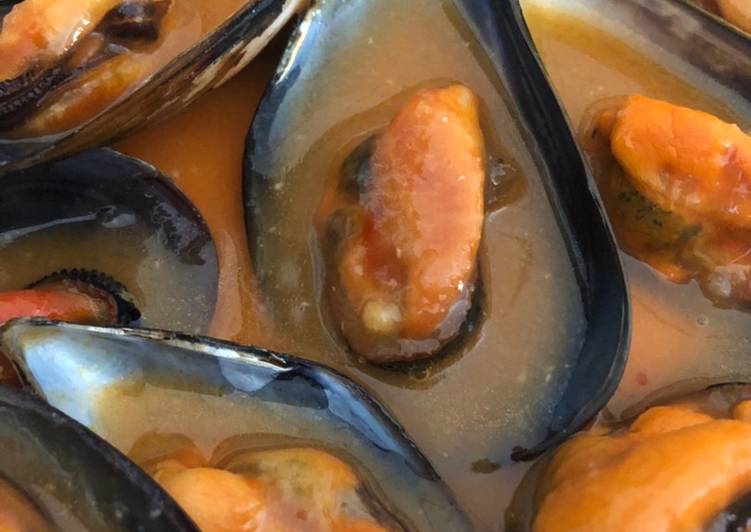 Mejillones a la marinera (tmx)