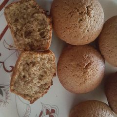 A picture of Cinnamon- atta cupcakes.